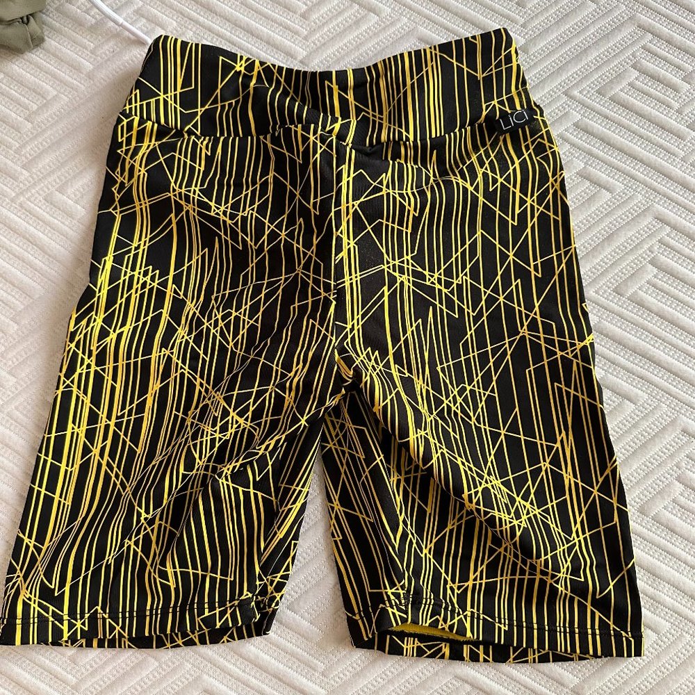 LiCi Fit Scrunch Biker Shorts